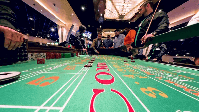 How to Play Craps for Beginners at a Casino